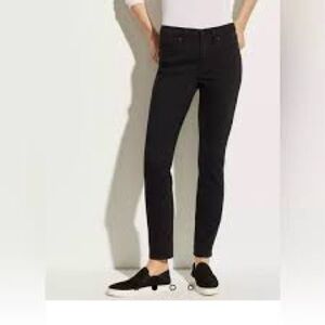 Vince Black Ankle Skinny Jeans 640